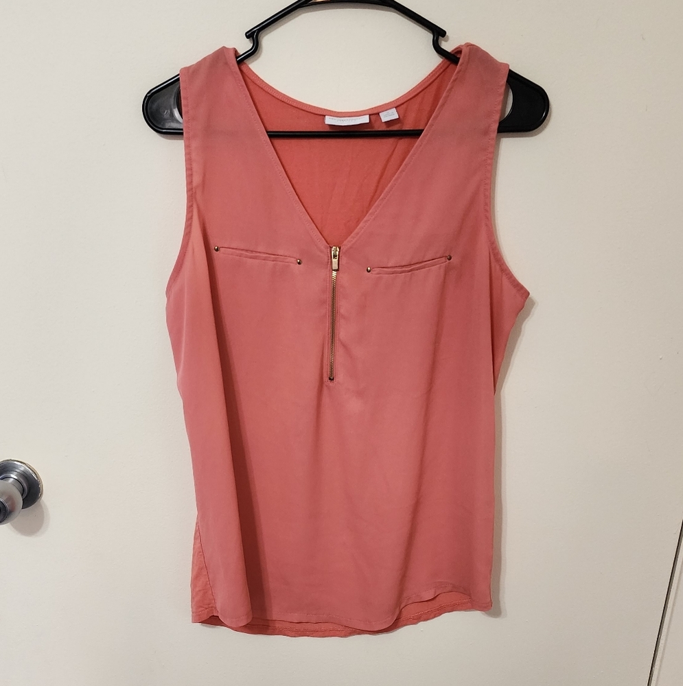M, NY&CO TANK